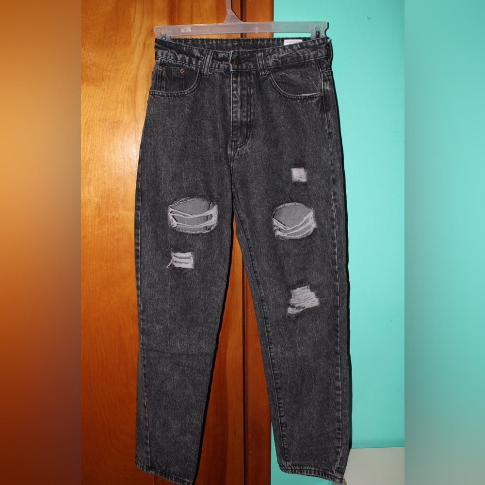 SHEIN Curvy Ripped Black Wash Jeans